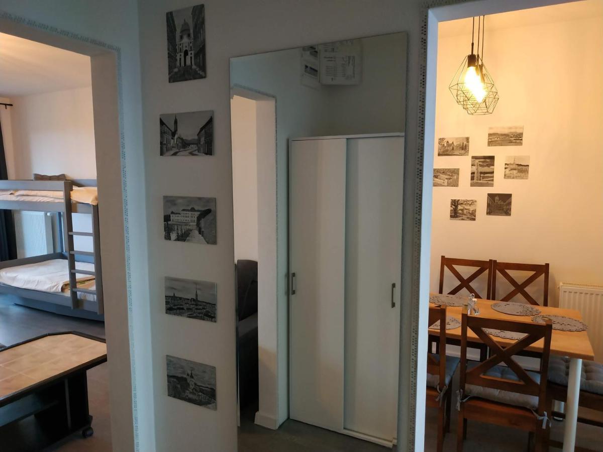 Apartman One To One Sturovo Exterior photo