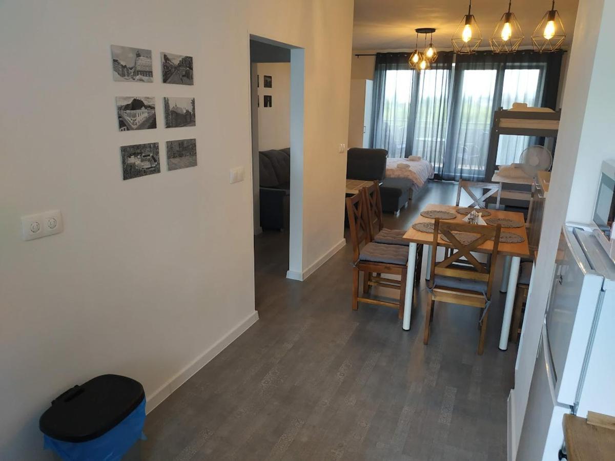 Apartman One To One Sturovo Exterior photo